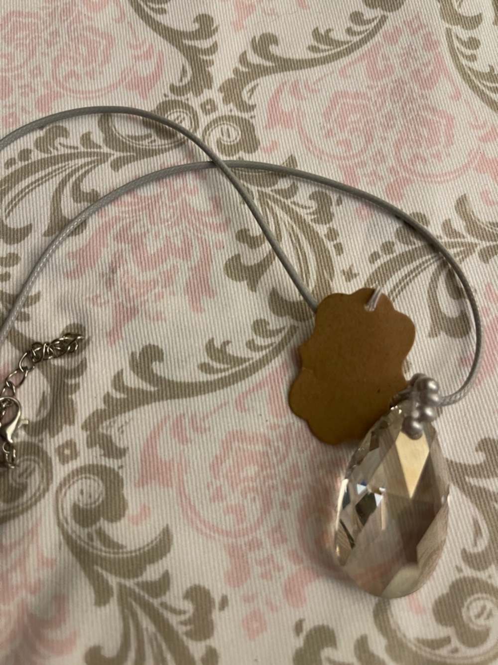 Crystal Teardrop Pendant Necklace in Clear